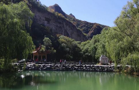 30℃高温来袭，北京旅游开启春游大幕